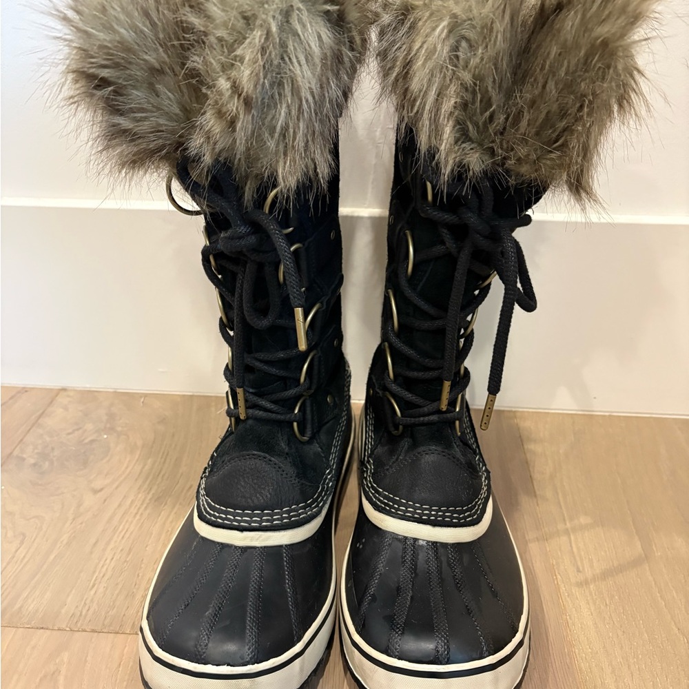 Sorrel Black Suede Joan of Arctic Lace Up Waterproof Boots size 11
